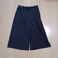 ワイドパンツ　クロップド丈