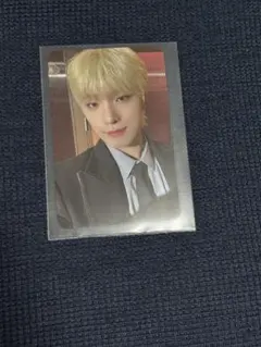 seventeen ディノ　caratzone トレカ