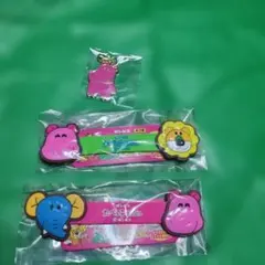 たべっ子どうぶつ　チャーム　ラバーコードホルダー