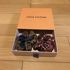 2026年最新】LOUISVUITTONシュシュトロシューの人気アイテム - メルカリ