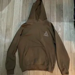 HUF パーカー ブラウン トライアングルロゴ Sのサムネイル
