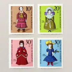 外国切手4枚（ドイツ：人形）