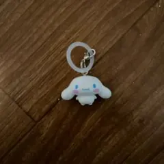 可愛いキャラクターキーホルダー　シナモロール