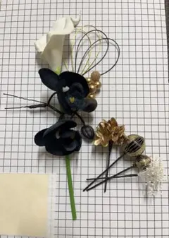 髪飾り 白×黒×金 和風 成人式 卒業式 結婚式 ミニ胡蝶蘭 カラー 現品限り