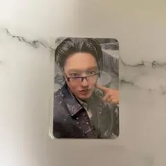 ATEEZ サン トレカ メガネ