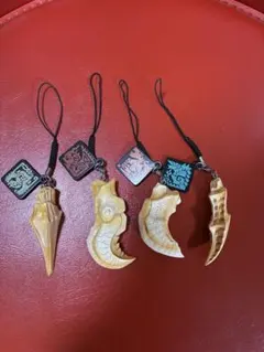 モンスターハンター　爪　ストラップ