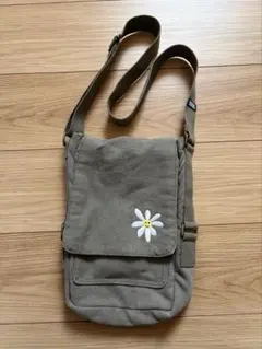 花刺繍 オーストリッチ ショルダーバッグ ブラック - メルカリ