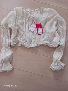 repipi armario ベージュ クロップドブラウス M