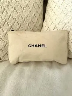 CHANEL コスメポーチ