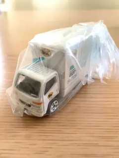 【非売品未使用】ヤマト運輸 トミカサイズミニカー 引越車 M8010号