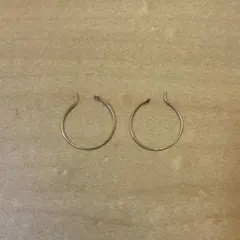 k10 フープ ピアス　ゴールド　極細