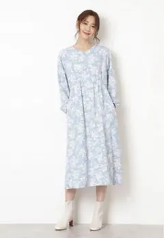 ナチュラルビューティーベーシック 水色 花柄ワンピース　美品