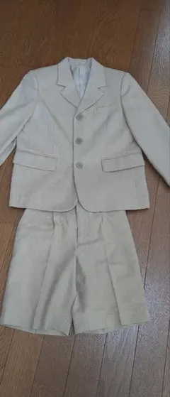 子供フォーマル ベージュ ジャケット ショートパンツセット 120cm