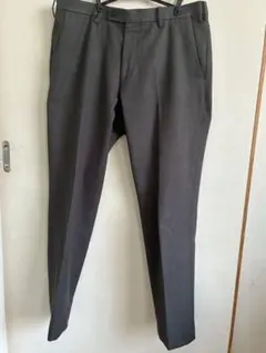 UNIQLO ユニクロ　感動パンツ　ダークグレー
