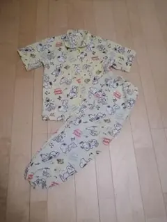 スヌーピー　パジャマ 130cmのサムネイル