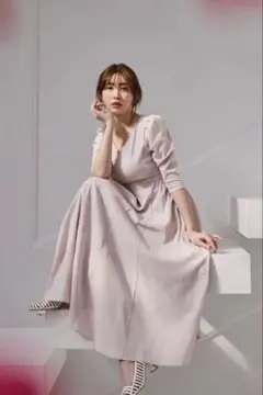 最終値下　herlipto Gathered Sleeve Dress 最終値下 herlipto Gathered Sleeve Dress - メルカリ