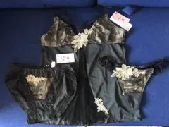 Item thumbnail for item ad952470-6f7e-48db-b27c-7cb5b1fda52f