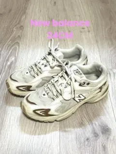 ブラウン スニーカー