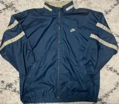 nikeナイロンジャケット