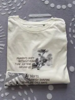 しまむら　フォトプリント 半袖Tシャツ ホワイトのサムネイル