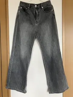 値下げ　グレー ワイドデニムパンツのサムネイル
