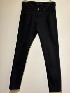 アドルフォドミンゲス　黒　テーパードパンツ