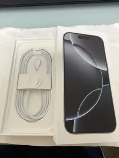 iPhone 16 pro 126GB 空き箱・TORRAS・NIMASOケース