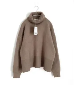 タグ付き未使用 スローブイエナ　ウォッシャブルファーリーダブルフェイスタートル