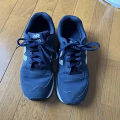 New Balance 400 スニーカー ネイビーのサムネイル
