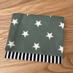 4705【2点100円、3点200円引き】星柄移動ポケット