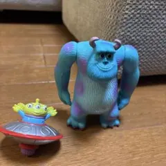 ハッピーセット　モンスターズインク リトルグリーンメン＆サリー