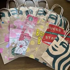 スタバ　紙袋　10枚　さくら、クリスマスあり