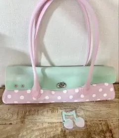 いちご ドット柄 ゼリーバッグ - メルカリ