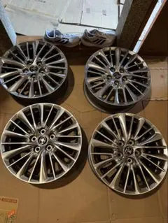 トヨタ　30アルファードGF純正　17インチ6.5J+35　タイヤホイール 4本 azu-l様専用 30アルファードGF純正17インチ6.5J+35タイヤホイール