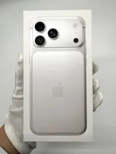iPhone 17 pro max 256gb シルバー 未開封 - メルカリ