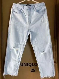 UNIQLO スラウチテーパードジーンズ