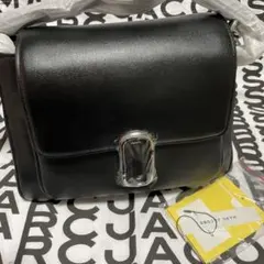 Item thumbnail for item 928e15e5-af4e-41d9-9dd3-eff4c6bbd0f2