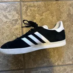 adidas Gazelle ブラック/ホワイト スニーカー