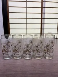 昭和レトロ　ガラス製グラス　花柄　5個セット