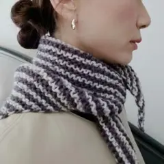 ■一点ものセール■ニットチーフ　アイボリー×ブラウンボーダー 三角スカーフ