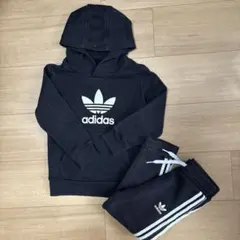 アディダスオリジナルス　セットアップ