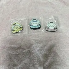 ちいかわ　びっくらぽんマグネット　３個セット