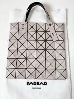BAO BAO ISSEY MIYAKE トートバッグのサムネイル