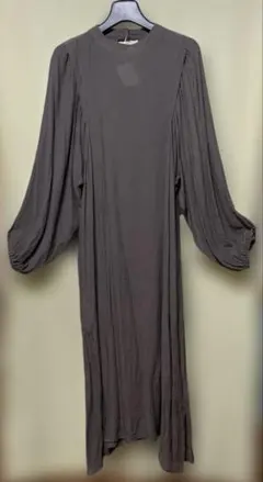 Item thumbnail for item 18274161-5d4b-4403-b689-fcd2a18e0975