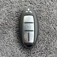 三菱 デリカミニ スマートキーのサムネイル