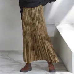 美品✨BY　ユナイテッドアローズ　2024 チンツランダムプリーツスカート