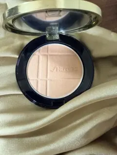 SHISEIDO カラー＋グロウ エンハンサー 02 Beige Crystalのサムネイル