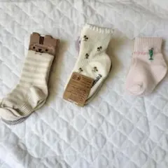 ベビー靴下　ベビーソックス　女の子　9〜15センチ　１１足セット　新品未使用
