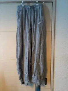 ナイキ クラブ フリース メンズ オーバーサイズ　スウェットパンツ