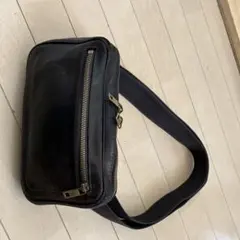 ルイビトンこげ茶のボディバッグ・ウエストポーチ